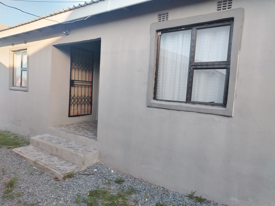 2 Bedroom Property for Sale in Gompo Town Eastern Cape